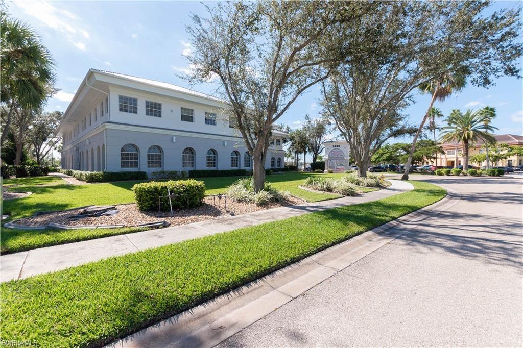 3820 COLONIAL BLVD photo 9
