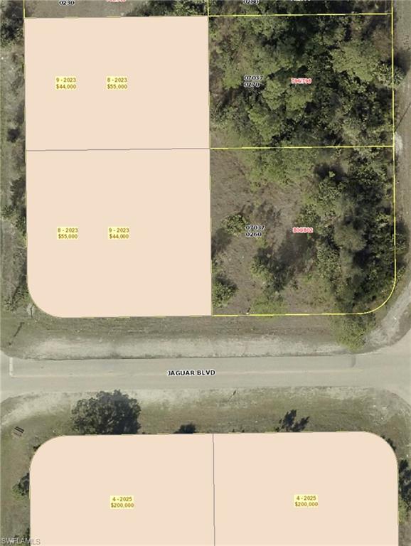 1077 Jaguar BLVD photo 6