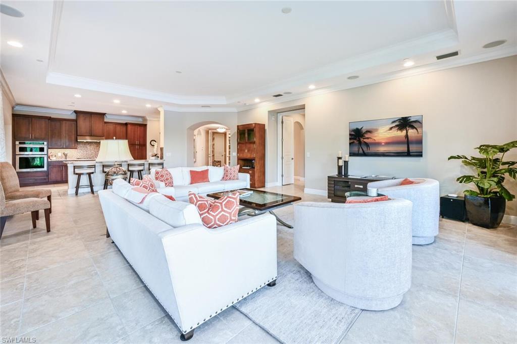 2764 Tiburon BLVD E 3-101 photo 19