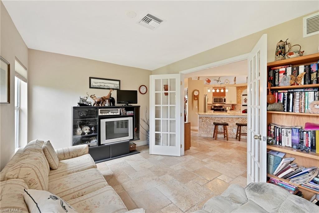 1712 Beach PKWY W photo 15
