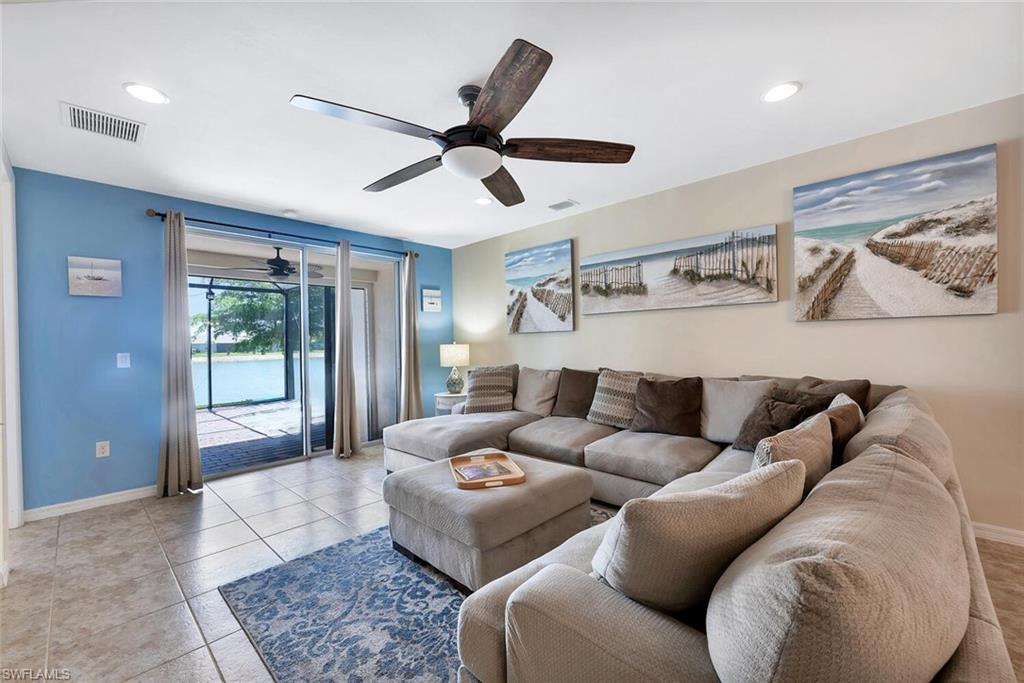 14940 Edgewater CIR photo 6