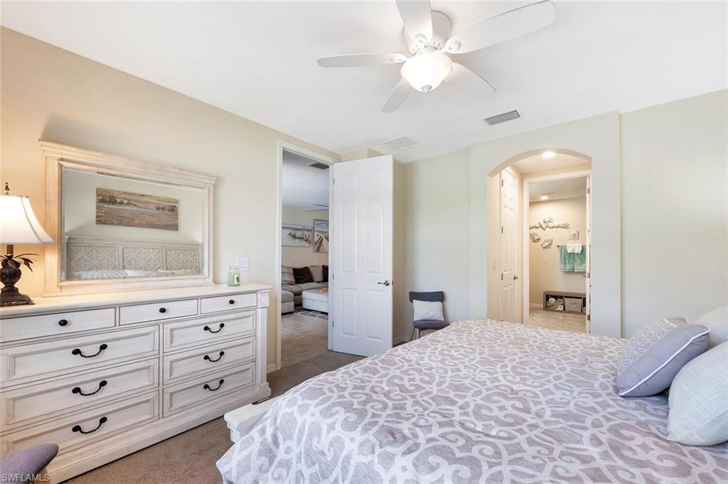 14940 Edgewater CIR photo 20