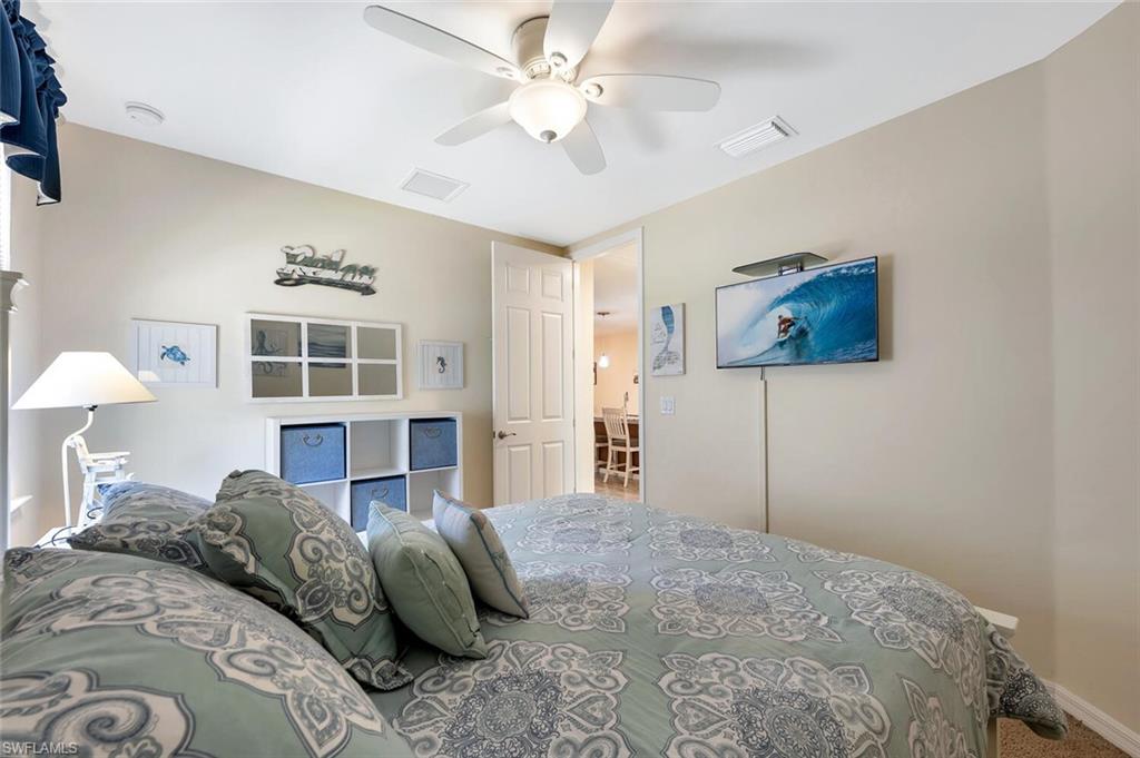 14940 Edgewater CIR photo 24