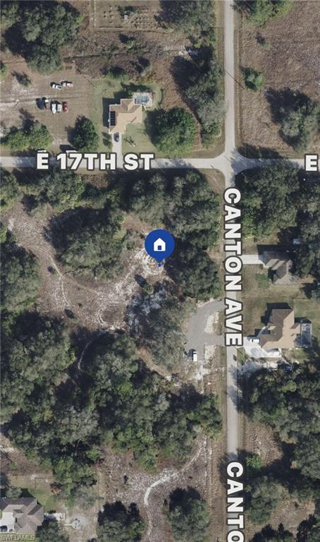 Aerial map of property and surrounding area