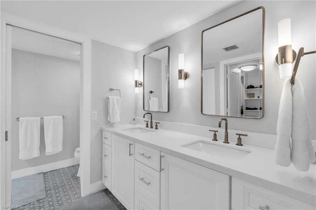 6573 Marissa LOOP 1403 photo 16