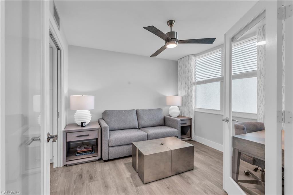 6573 Marissa LOOP 1403 photo 12