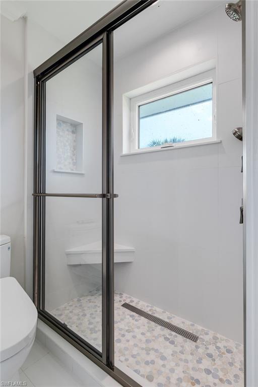 Guest En-Suite Bath