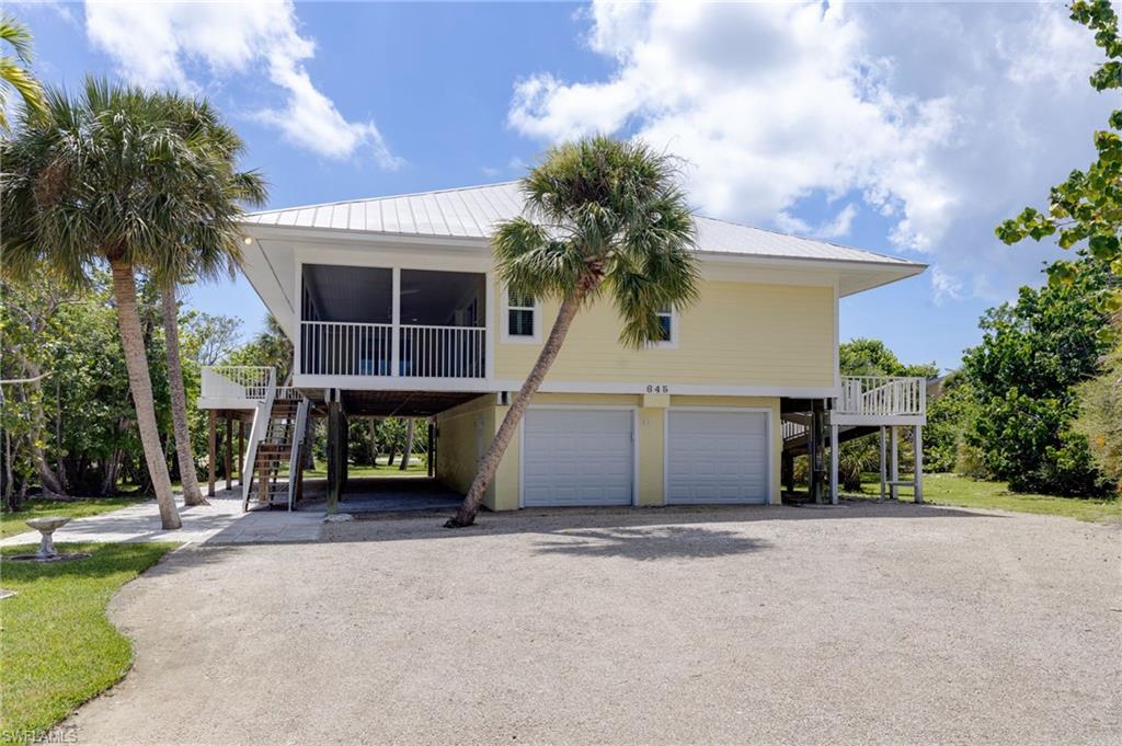 645 Oliva ST photo 6