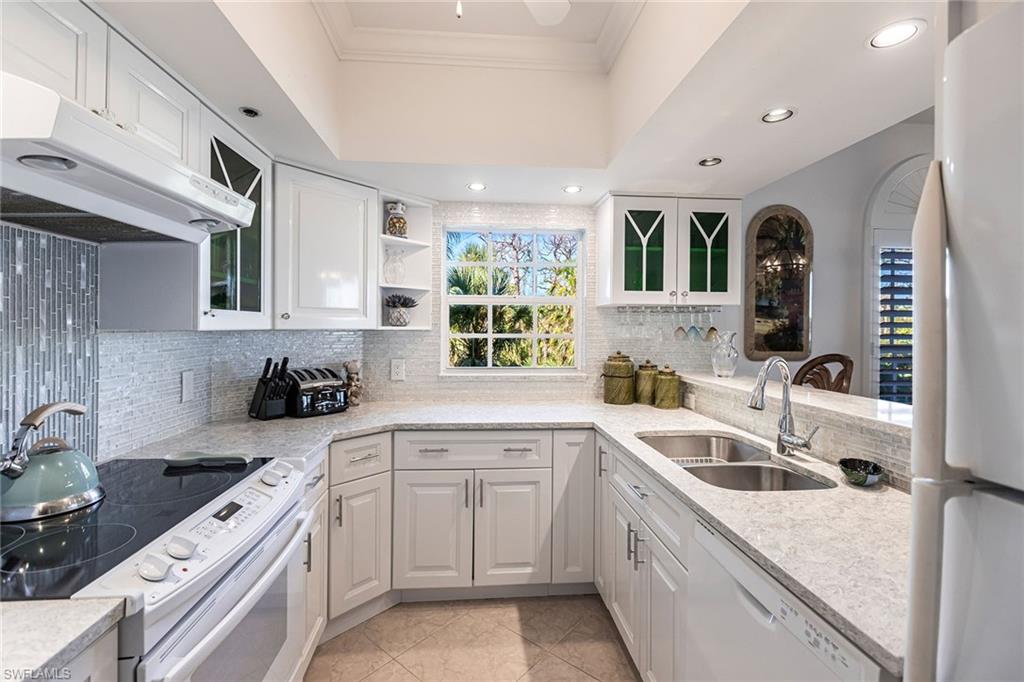 4130 Bayhead DR 101 photo 10