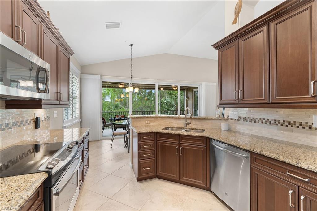 6669 Alden Woods CIR 7-201 photo 12