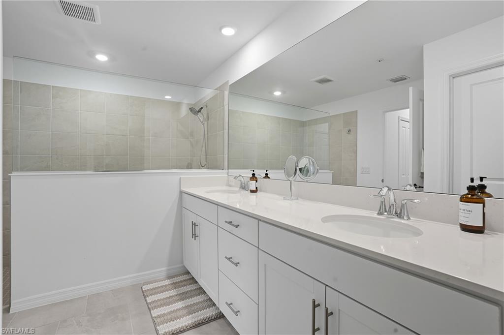 5667 Melbourne CT 7812 photo 22
