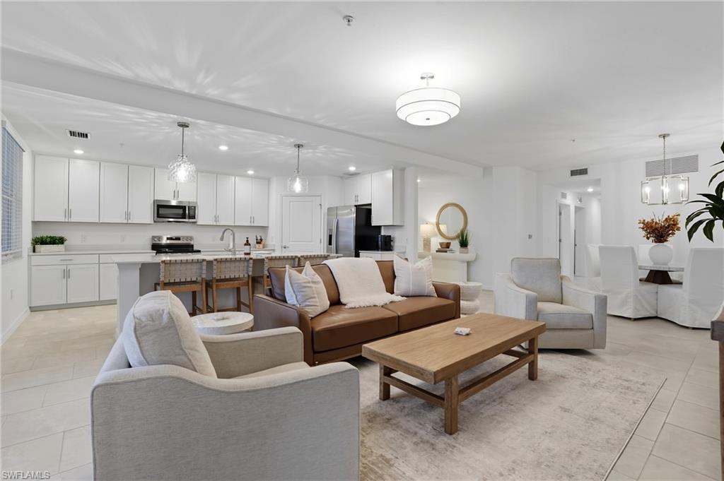 5667 Melbourne CT 7812