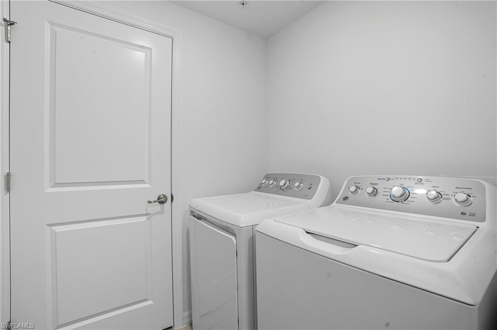 5667 Melbourne CT 7812 photo 30