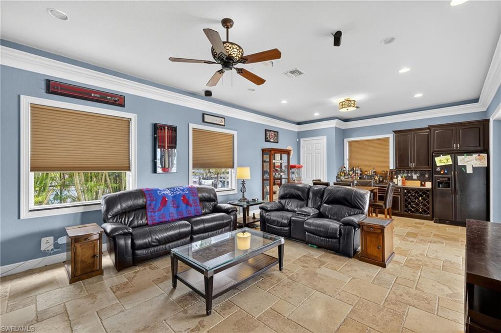 2123 SE 25th LN photo 18
