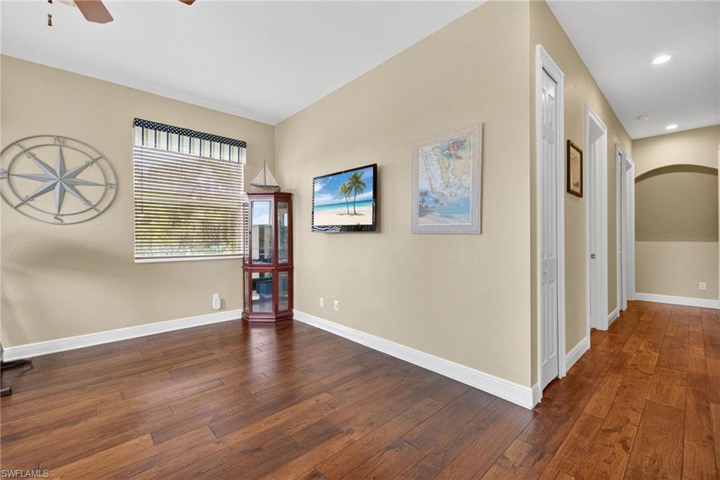 2123 SE 25th LN photo 31