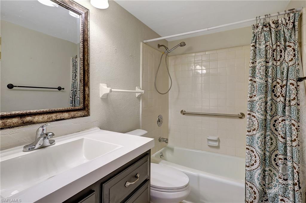 4906 Victoria DR 209 photo 15
