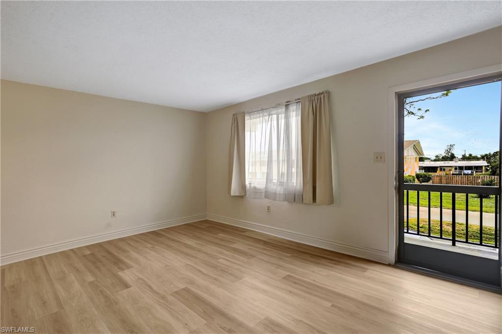 4906 Victoria DR 209 photo 8