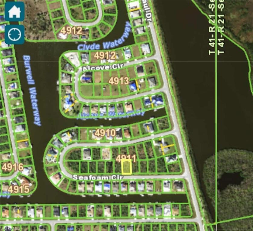 Aerial map of property and surrounding area