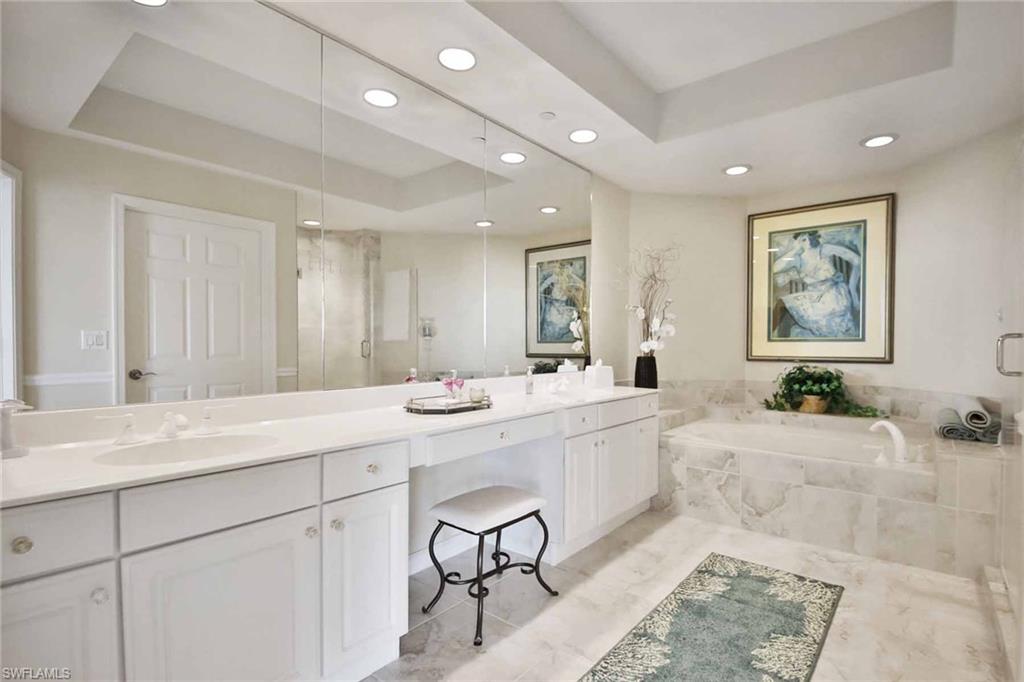 4255 Gulf Shore BLVD N 407 photo 12