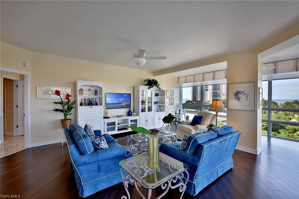 4255 Gulf Shore BLVD N 407