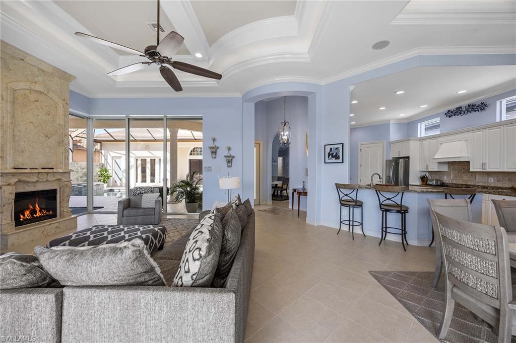 8894 Shenendoah CIR photo 16