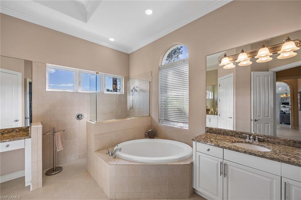 8894 Shenendoah CIR photo 25