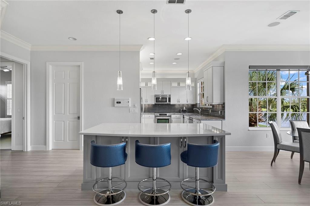 Kitchen Seating