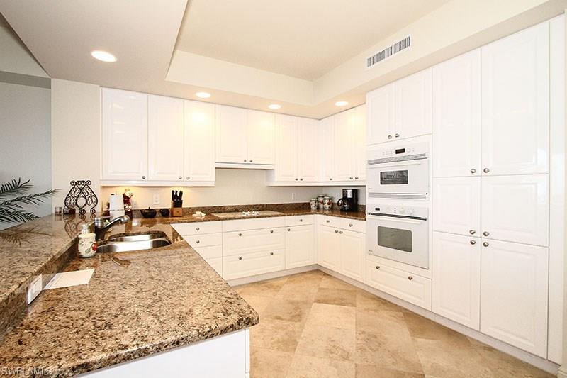 4875 Pelican Colony BLVD 1803 photo 7