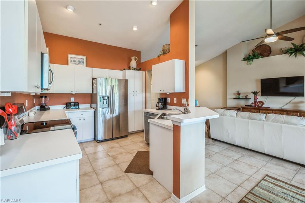 27080 Lake Harbor CT 201 photo 6