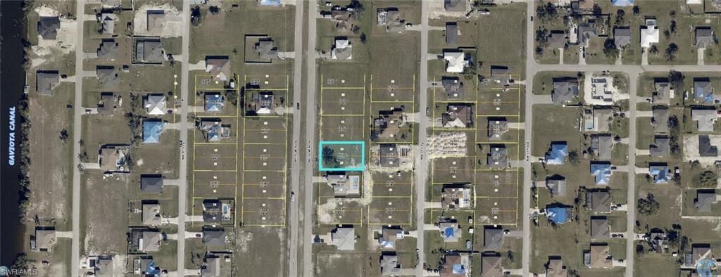 Aerial perspective of suburban area