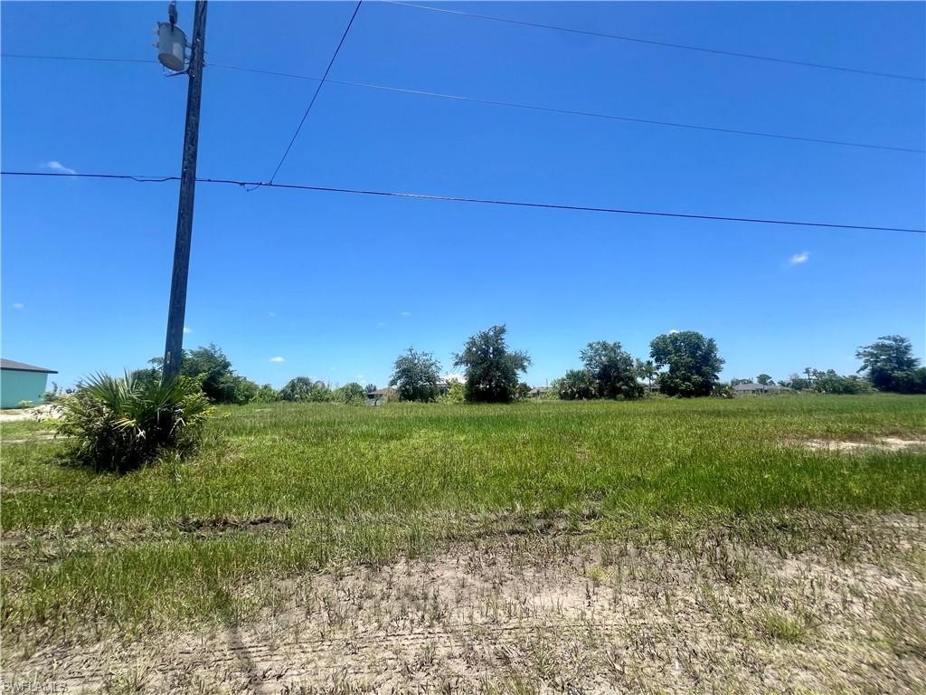 View of nature featuring a rural view