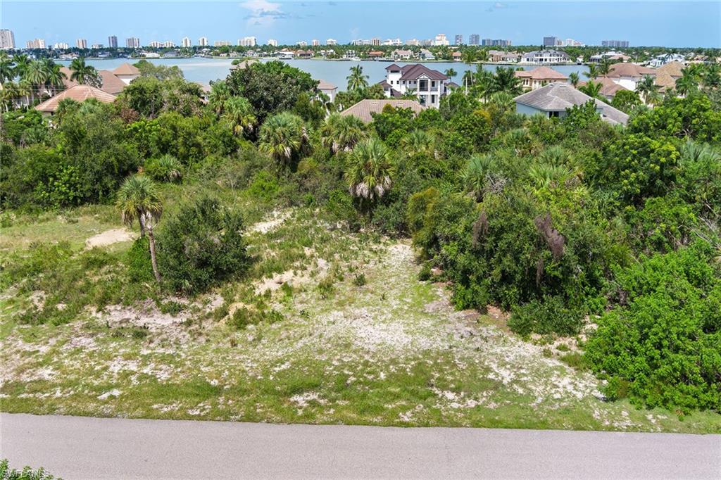 680 Inlet DR