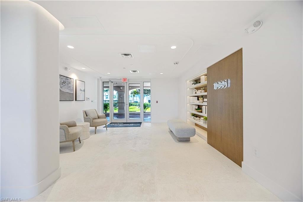 Lobby with recessed lighting