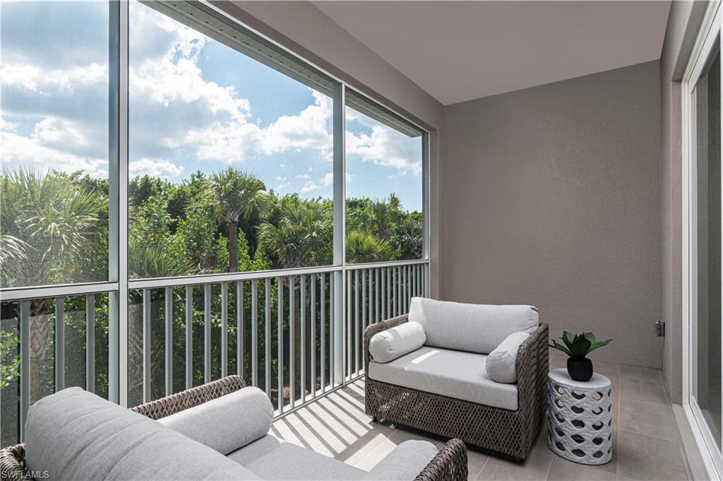 298 Indies DR E 202