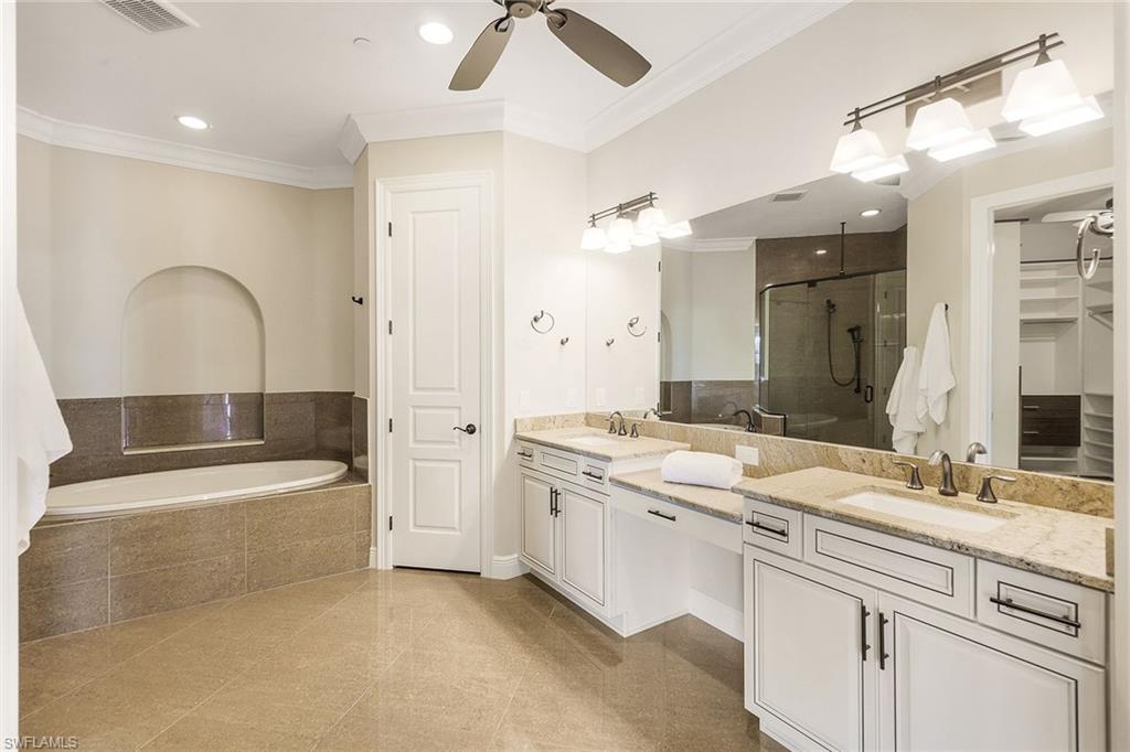 4780 Via Del Corso LN 402 photo 20
