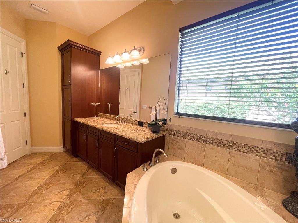 7302 Acorn WAY photo 23