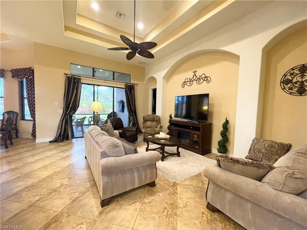 7302 Acorn WAY photo 6