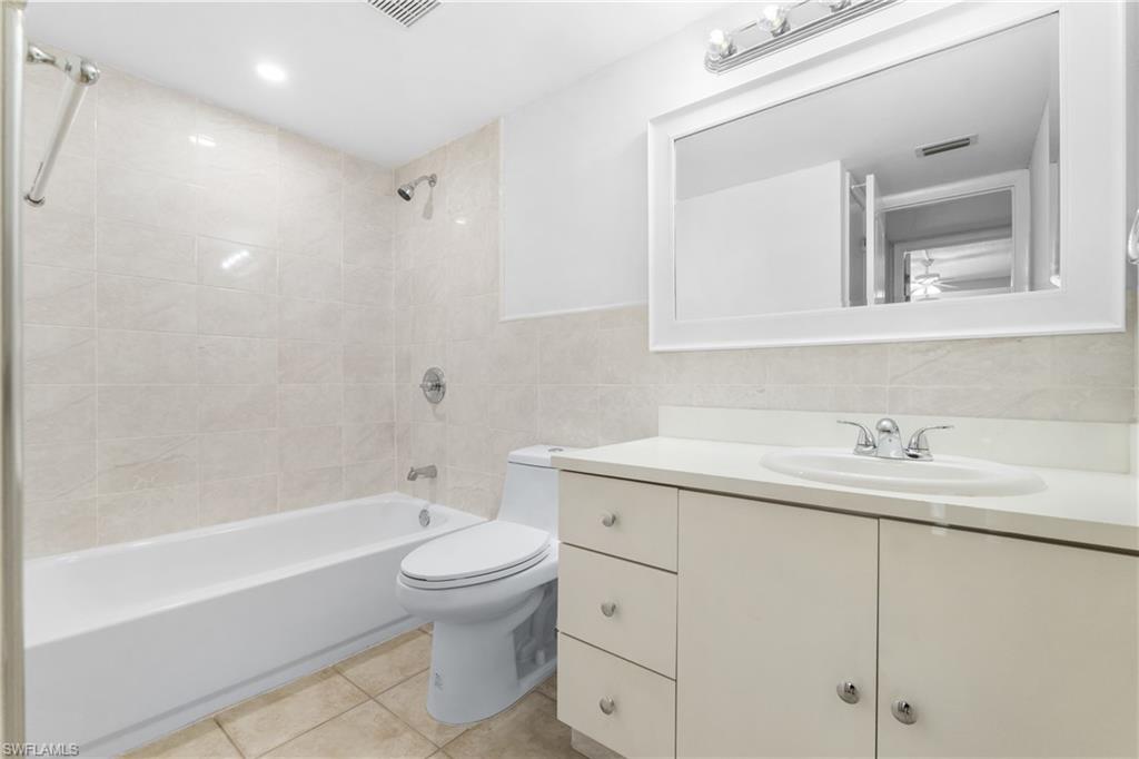 2366 E Mall DR 119 photo 13