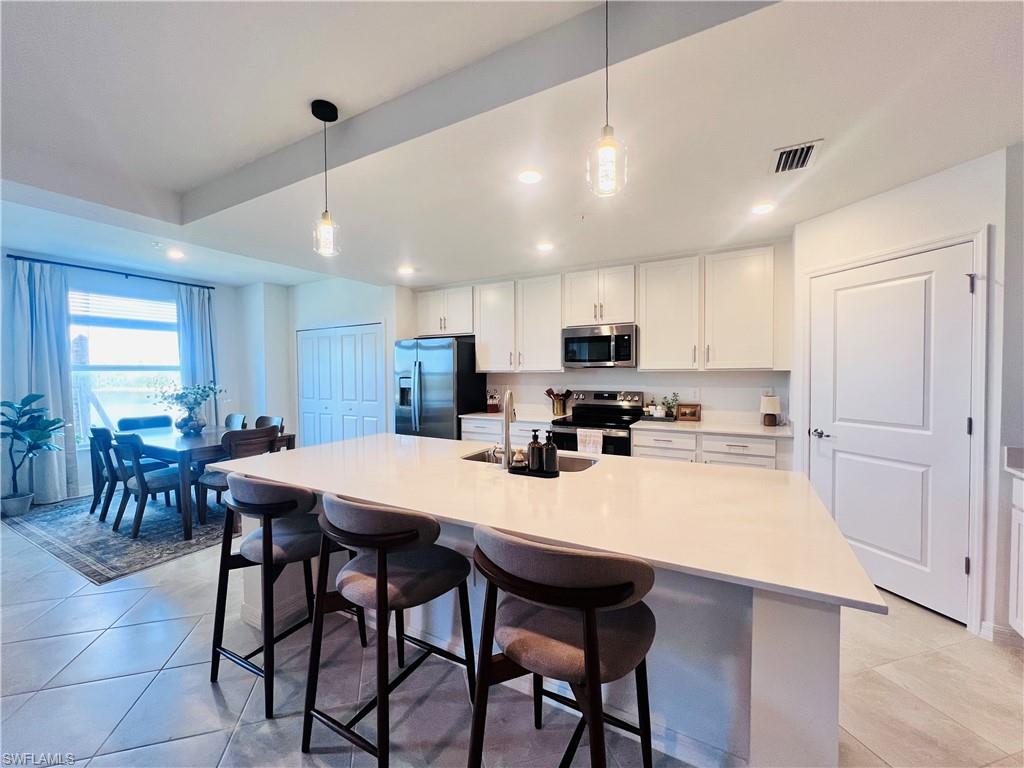 14251 Heritage Landing BLVD 1713 photo 9