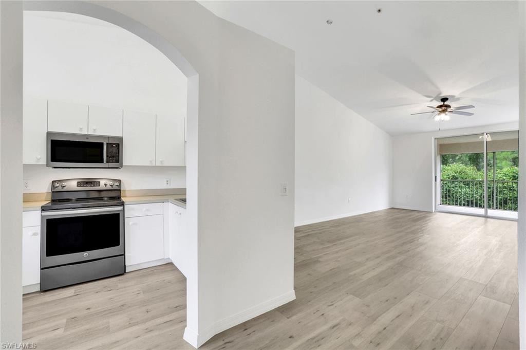 6635 Huntington Lakes CIR 202