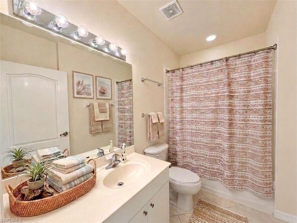 7811 Regal Heron CIR 302 photo 19