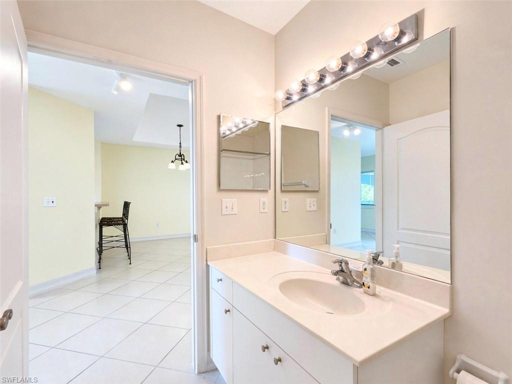 7811 Regal Heron CIR 302 photo 21