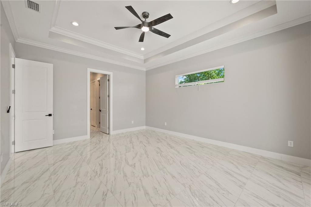 2532 SW 26th PL photo 9