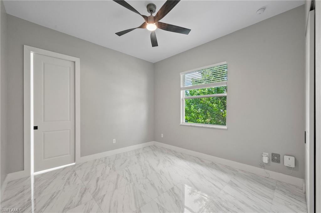 2532 SW 26th PL photo 29