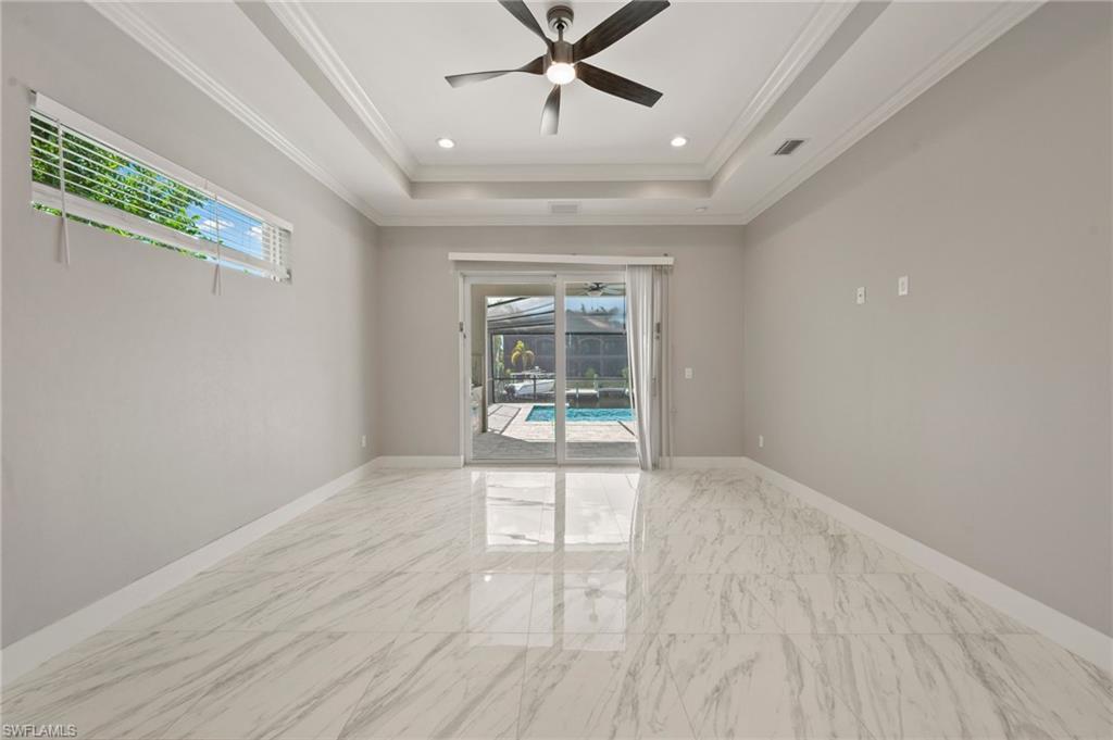 2532 SW 26th PL photo 8