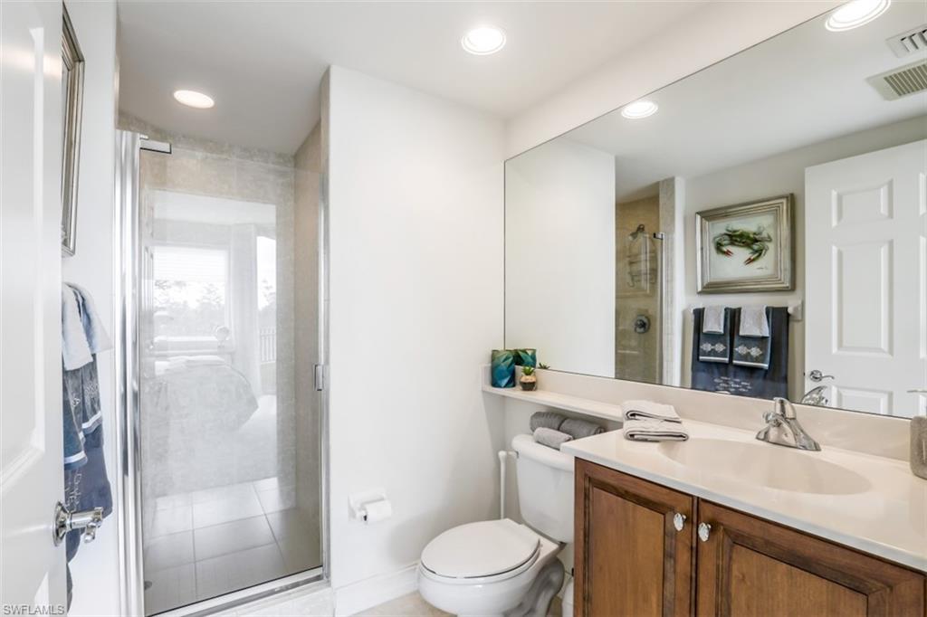 2728 Tiburon BLVD E 302 photo 23