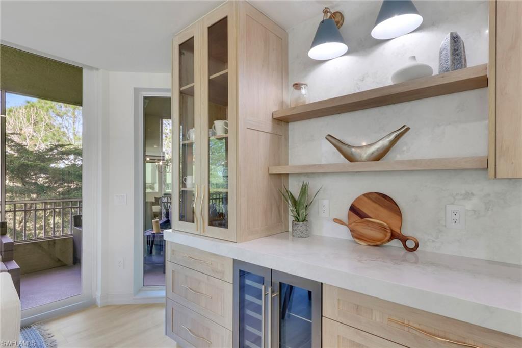 2728 Tiburon BLVD E 302 photo 12