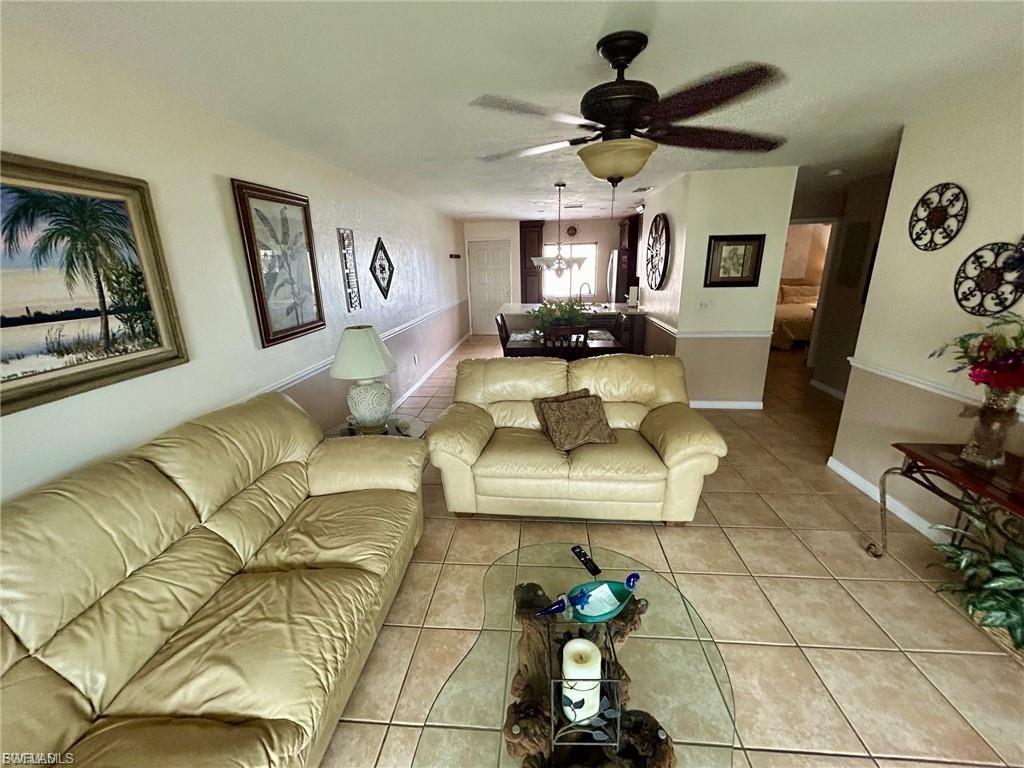 11110 Caravel CIR 201