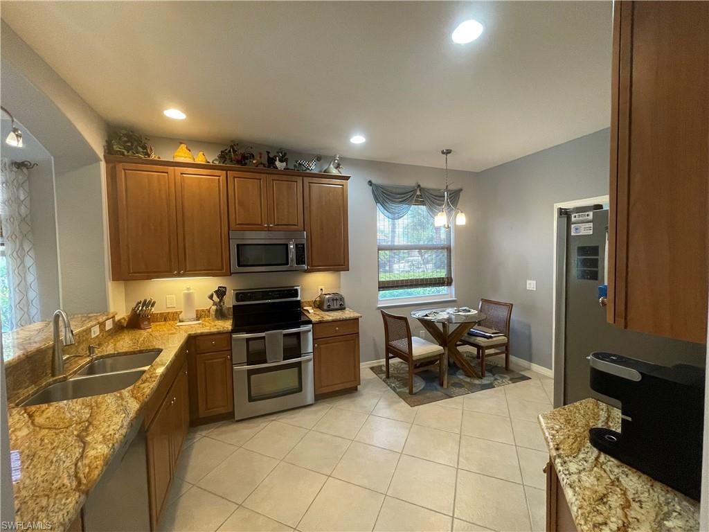 10630 Camarelle CIR photo 23