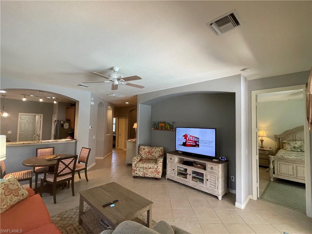 10630 Camarelle CIR
